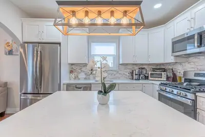 Image de 2-bedroom apartment in brilliant Montclair with Ac, WiFi