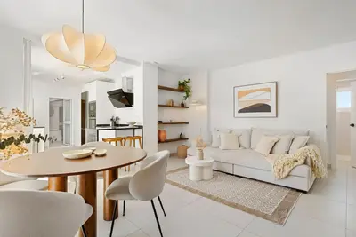 Image de 4br Penthouse w Pool & Parking 500m from the Beach