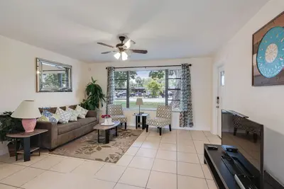 Image de Spacious 3 Bedroom Home for Family with Ac, WiFi - Cocoa Florida
