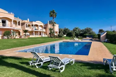 Image de Marinha Um - Deux Chambres Appartement, Couchages 4