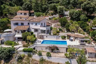 Image de Villa Amelia - Quatre Chambres Villa, Couchages 8