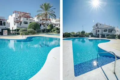 4 bedroom apartment 150m from the beach