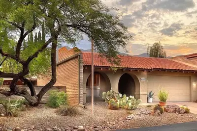 Image de Charming 2-bedroom townhome in the beautiful Catalina Foothills, Tucson