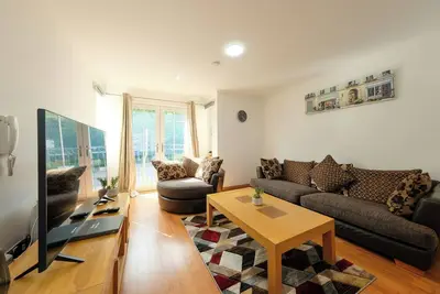 Image de Super Prime Train Station Inverkeithing by Three Bridges Apartments