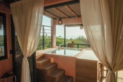 Image de Penthouse with pool & ocean view