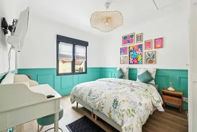 Image de Maison familiale pour 8 pers. à 2 pas de la ligne 14, toute équipée!