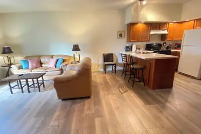 Image de Family-friendly FunZone apartment in a Country Setting!