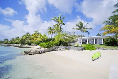 Image de La villa Lagon Caraïbes en bord de mer