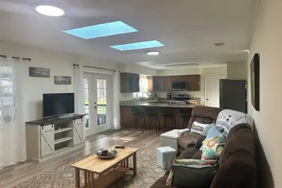 Image de Charming 3Bd-2Bath Florida Ranch minutes to Uf in Gainesville