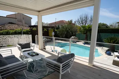 Image de Villa T4bis climatisée avec piscine privée et Wifi