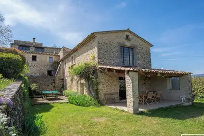 Image de Mas provençal avec piscine – cadre exceptionnel