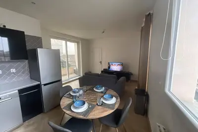 Image de 🏡 - T2 chaleureux, proche porte de Versailles - Inédit
