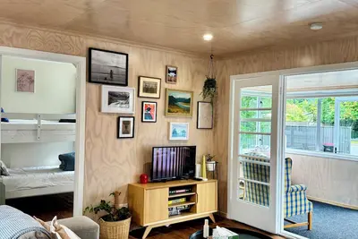 Image de Rustic Kiwi Bach by the Lake