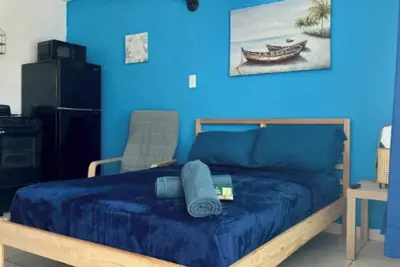 Image de Startfish #1 Apartment 9 Min to Airport Free Wi-Fi