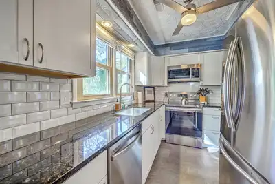 Image de Amenity Cards Included. Cozy Family Cottage.