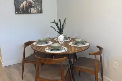 Image de Charming & Cozy 1-Bd Suite. Perfect for a Gateway
