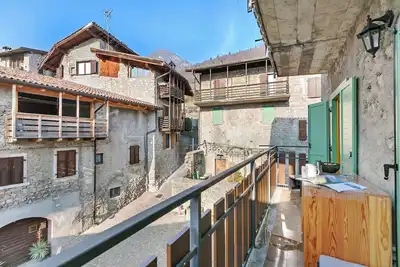 Image de Villa Pastoedo Ap. Verde, Tenno, Italy