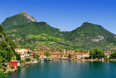Appartamento La Torre, Padenghe sul Garda, Italy
