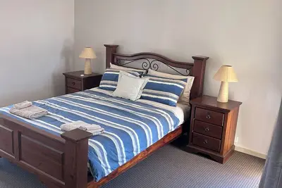 Image de Family Accommodation close to the beautiful beach and town ammenities