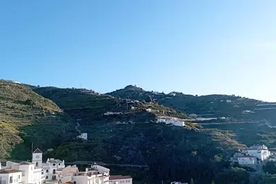 Image de Relaxing Traditional Home with Views & Terrace in Algarrobo, 3 km to the Beach
