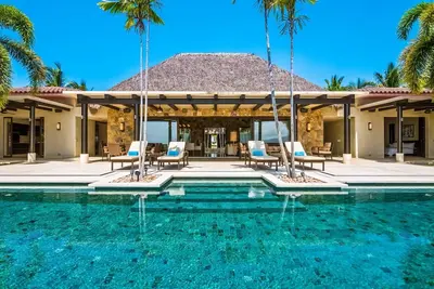 Image de Casa Belleza: 4br Estate + Private Chef & Staff