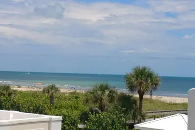 Image de Vivez la magie de l'exploration spatiale : retraite exclusive en penthouse de 2 chambres et 2 salles de bain