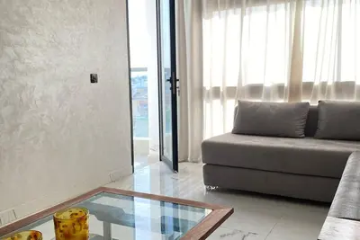 Image de Studio neuf-lumineux-confort -calme et accès rapide au centre