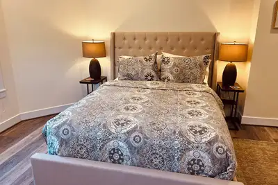 Image de Ventura Cottage 1-bedroom cottage in Stephens City, WiFi, fitness room & hot tub