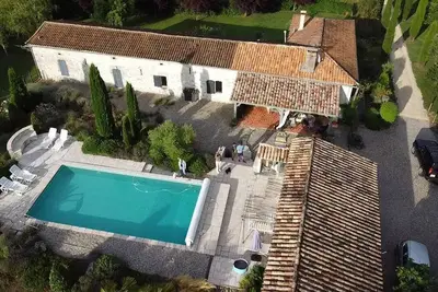 Image de Charming French Stone Longère in Secluded Park with private Saltwater Pool