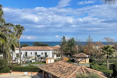 Appart climatisé vue mer avec piscine à 200 m de la plage - Linguizzetta Corse