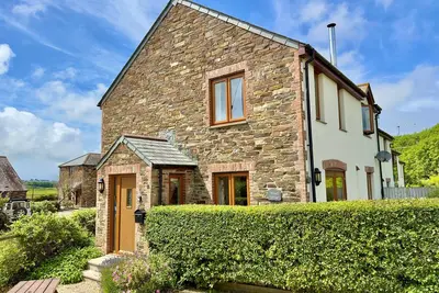 Image de Holiday Home Padstow sleeping 6 guests, pets accepted, parking for 3 vehicles,