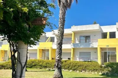 Lovely apartment in a private complex in Montes de Alvor. Sleeps up to 4 adults