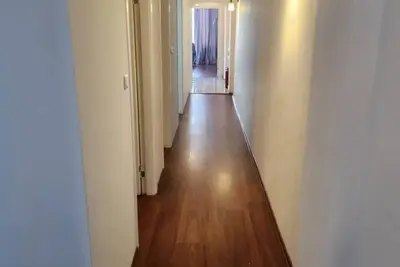 Image de Centrally Located & Newly Renovated Apartment – Your Ideal Stay