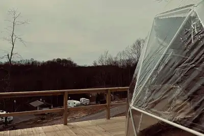 Image de West by God Glamping dome at Black Owl Hollow Campground in Bluefield near Hmt