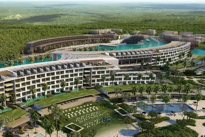 Upscale Resort Suite with Exclusive Lounge, Spa and Pool Access