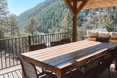 Image de Breathtaking View 12 Min to Downtown