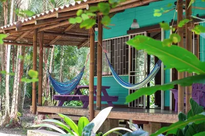 Cozy 2br House - Near Manzanillo Beach