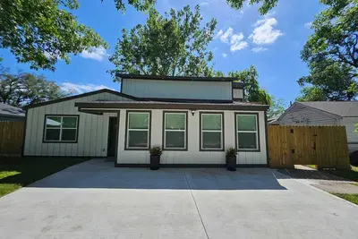 Image de Spacious 5-bedroom 4 Full Bathroom Newly Remodeled Home