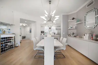 Image de Luxury Beachfront Condo at Sandpearl Residences on beautiful Clearwater Beach.