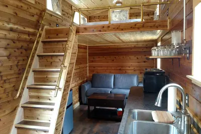 Image de Cozy Creekside Tiny Home outside Forks, Wa; Right in Olympic National Forest!