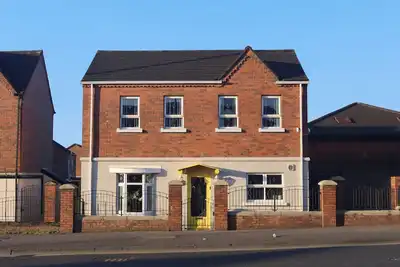Image de Superb Large Bespoke 5 Star Detached Villa, Prime Location, Belfast Stay.