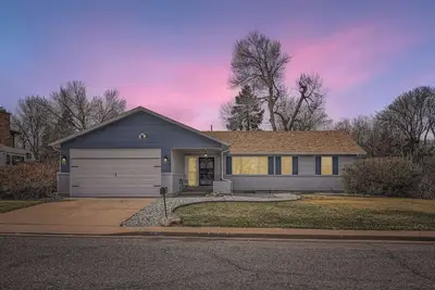 Image de Spacious 4-bedroom house in charming Centennial with Ac, WiFi