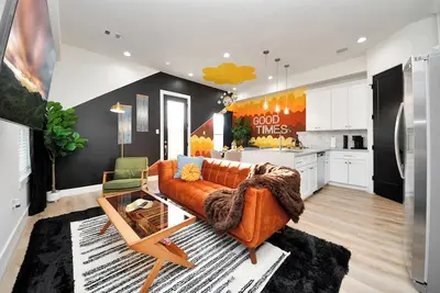 Image de Off The Record -Sleeps 10- Gated