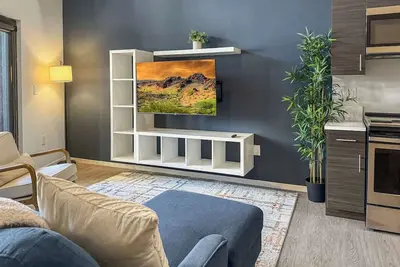 Image de Luxury 2bd | Dt Cleveland | 3 Beds |