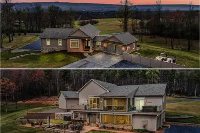Image de Heavenly View Luxury with Country Charm Sleeps 16 Game Room in Hedgesville WiFi