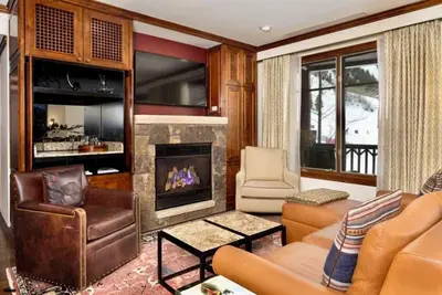 Image de 2-bedroom Ritz Carlton Condo in beautiful Aspen with Ac, WiFi, fitness room