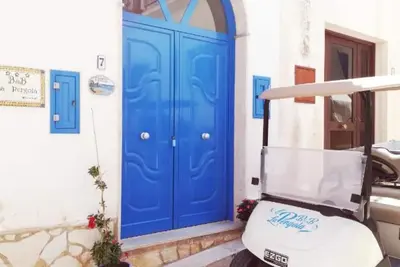 Image de Appartement 'Marettimo Con Vista Giardino' avec jardin privé, Wi-Fi et climatisation