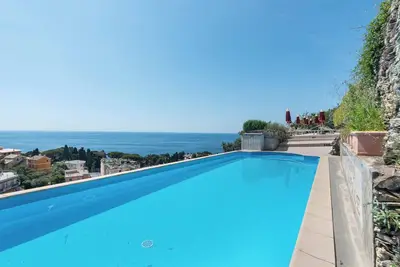Image de Appartement 'Le Pale - Girasole' avec vue sur mer, Wi-Fi et climatisation