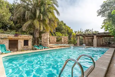 Image de Maison de campagne 'La Carrasca - Limón' avec piscine partagée, Wi-Fi et climatisation