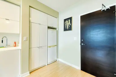 Image de RivetStays - The Parade 2